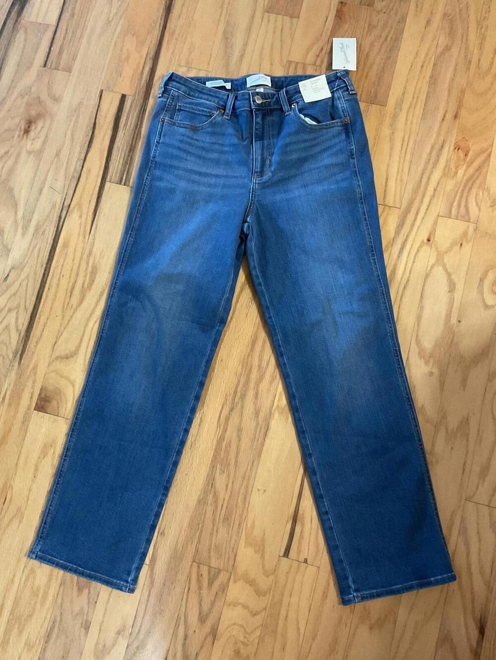 NWT Universal Threads Women’s Hi-Rise Skinny Jeans Size 12S